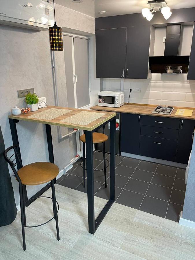 Apartcenter вип в центре города на гагарина Apartment Kryvyi Rih