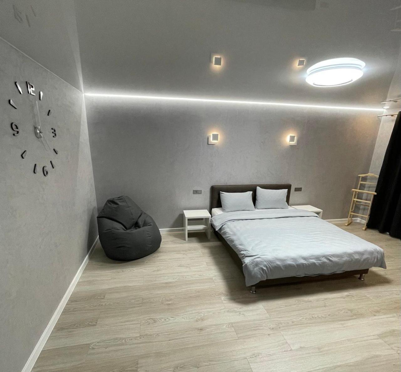 Apartcenter вип в центре города на гагарина * Kryvyi Rih
