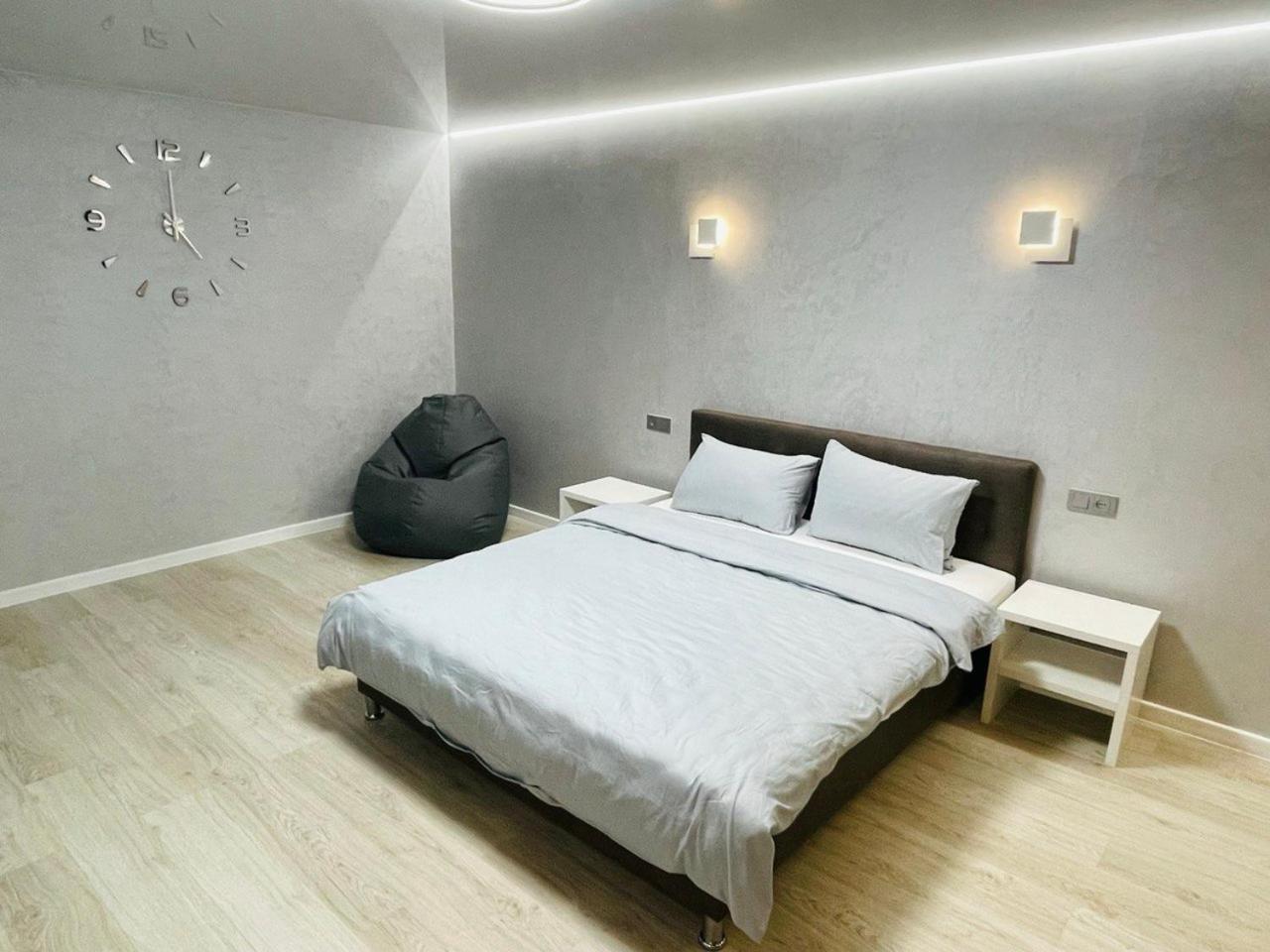 Apartcenter вип в центре города на гагарина